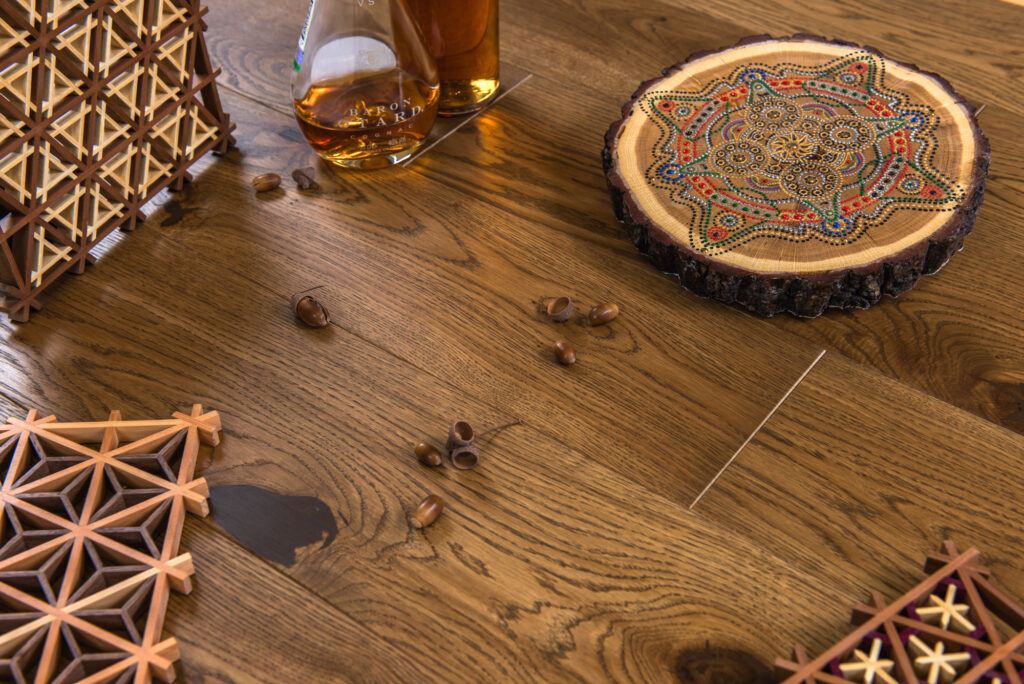 Паркетная доска замковая Дуб Рустик 15(3)*135*1200/1450 мм Янтарный