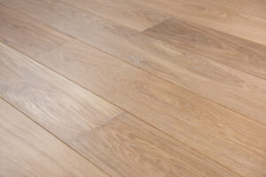 Паркетная доска замковая Дуб Прайм 15(3)*155*1200/1450 мм Жемчужный